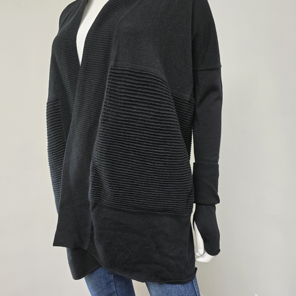 Lululemon Sit In Lotus Cardigan Sweater Merino Wool Blend Size L Black 46" Chest - Picture 5 of 9
